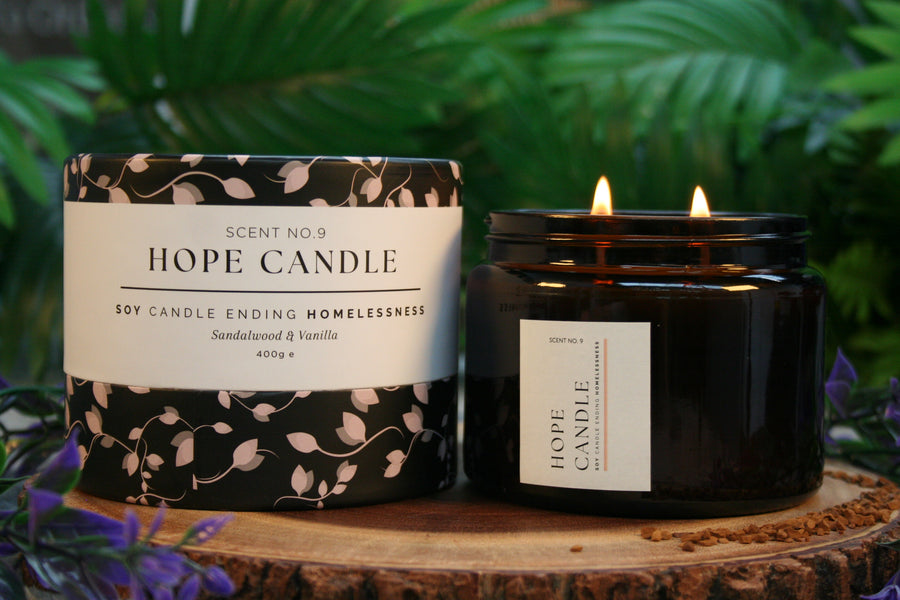 Sandalwood & Vanilla Artisan Candle (55+ Hours) 400g